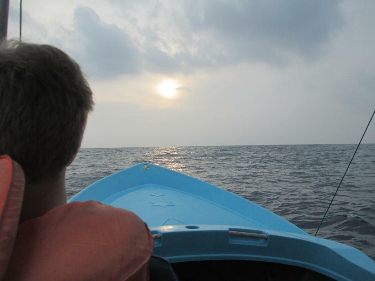 Uppuveli Beach House Trincomalee Esterno foto
